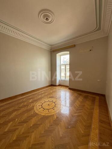 Satılır 4 otaqlı köhnə tikili 180 m², Səbail r., photo 4 from 20
