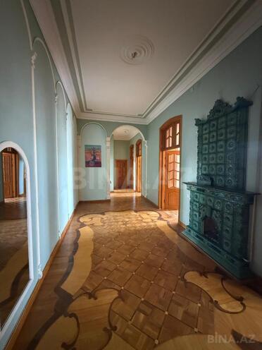 Satılır 4 otaqlı köhnə tikili 180 m², Səbail r., photo 6 from 20