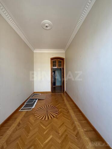 Satılır 4 otaqlı köhnə tikili 180 m², Səbail r., photo 8 from 20