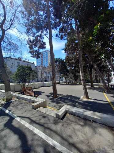 Satılır 3 otaqlı köhnə tikili 80 m², 28 May m., photo 21 from 23