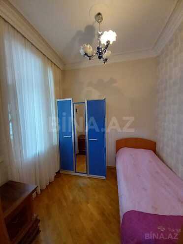 Satılır 3 otaqlı köhnə tikili 80 m², 28 May m., photo 15 from 23
