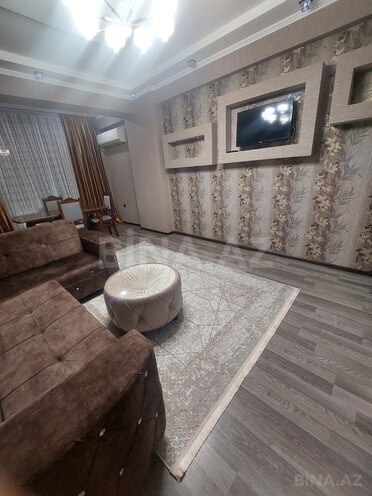 Сдаётся 2-комн. новостройка 80 м², м. Ази Асланов, photo 7 from 14