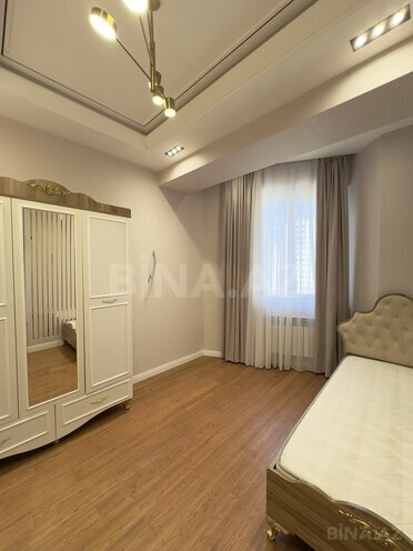Сдаётся 3-комн. новостройка 130 м², Насиминский  р., photo 9 from 22
