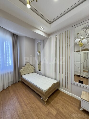 Сдаётся 3-комн. новостройка 130 м², Насиминский  р., photo 11 from 22