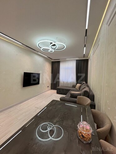 Satılır 2 otaqlı köhnə tikili 65 m², Əhmədli m., photo 1 from 14