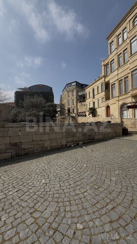 Satılır 2 otaqlı köhnə tikili 55 m², İçəri Şəhər m., photo 3 from 13