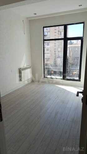 Продаётся 2-комн. вторичка 40 м², м. Низами, photo 4 from 8