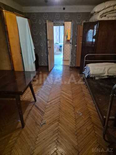 Продаётся 3-комн. вторичка 65 м², м. Элмляр Академиясы, photo 1 from 12