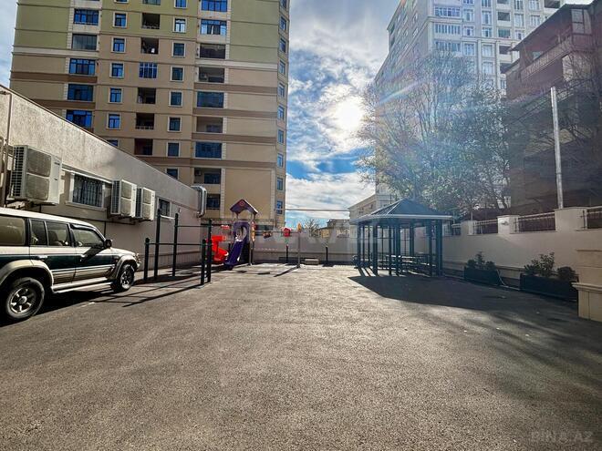 Продаётся 3-комн. новостройка 151.7 м², м. Элмляр Академиясы, photo 30 from 32