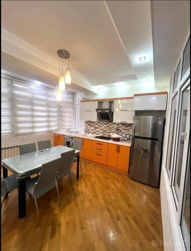 Продаётся 2-комн. новостройка 72 м², м. Нефтчиляр, photo 4 from 10