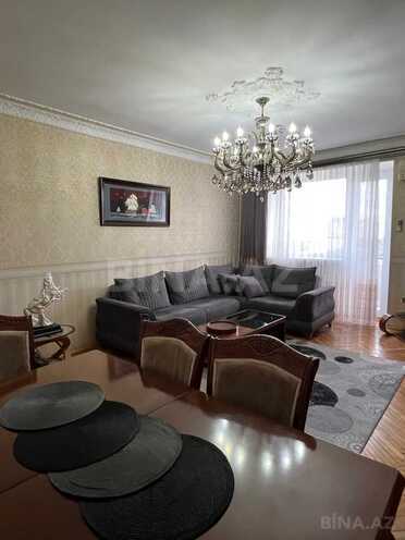Продаётся 4-комн. вторичка 110 м², Ясамальский р., photo 5 from 17