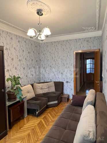 Продаётся 4-комн. вторичка 110 м², Ясамальский р., photo 6 from 17