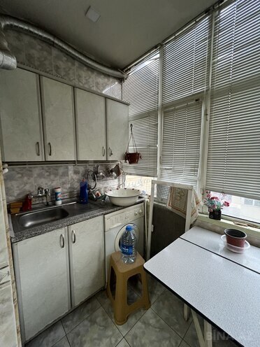 Сдаётся 2-комн. вторичка 50 м², м. Ичеришехер, photo 15 from 18