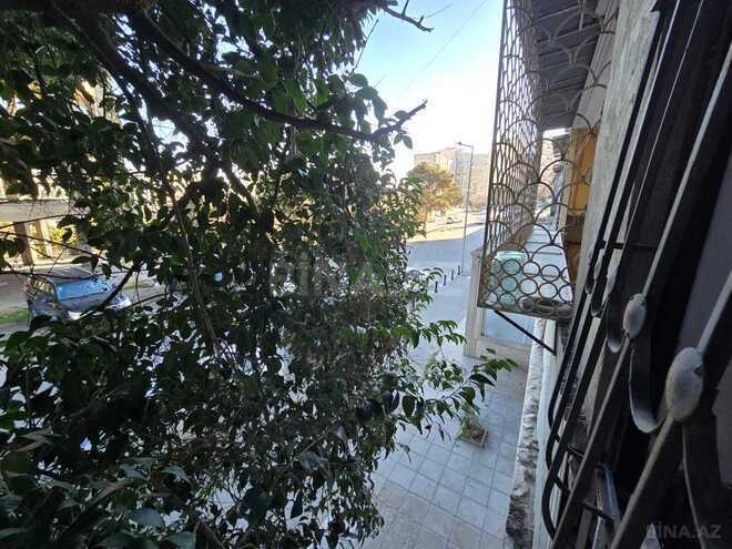 Продаётся 3-комн. вторичка 60 м², м. Элмляр Академиясы, photo 7 from 13