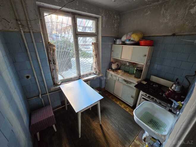 Продаётся 3-комн. вторичка 60 м², м. Элмляр Академиясы, photo 10 from 13