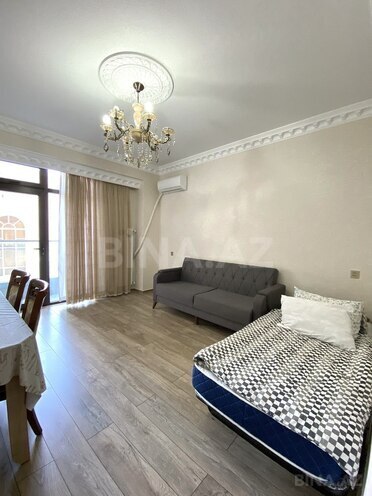 Сдаётся 2-комн. новостройка 65 м², м. 8 ноября, photo 6 from 19