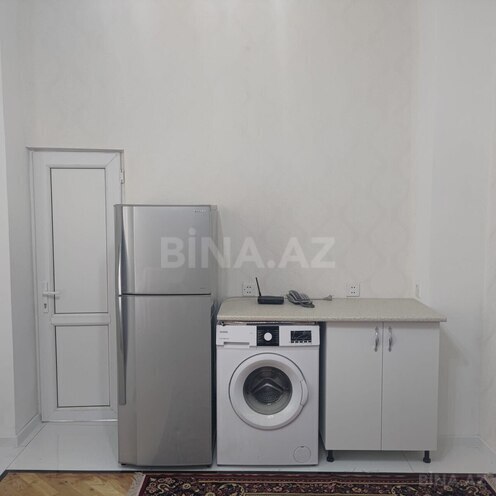 Сдаётся 2-комн. вторичка 40 м², м. Ичеришехер, photo 9 from 18