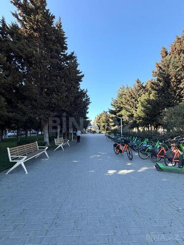 Продаётся 3-комн. вторичка 70 м², м. Гянджлик, photo 3 from 20