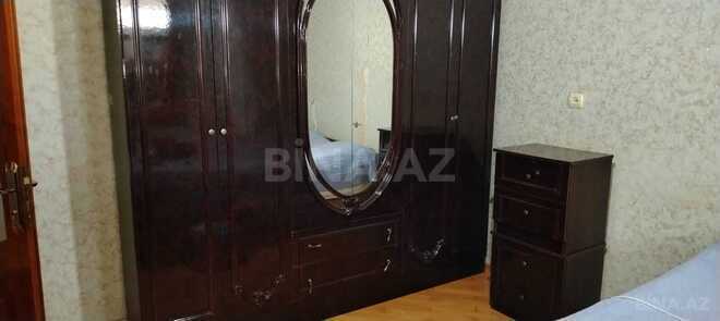 Satılır 3 otaqlı köhnə tikili 75 m², Massiv D q., photo 9 from 17