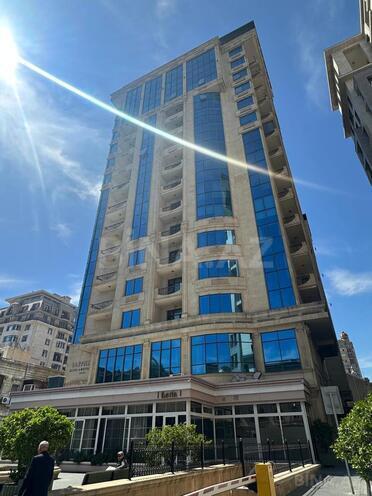 İcarəyə verilir 5 otaqlı yeni tikili 250 m², Sahil m., photo 18 from 23