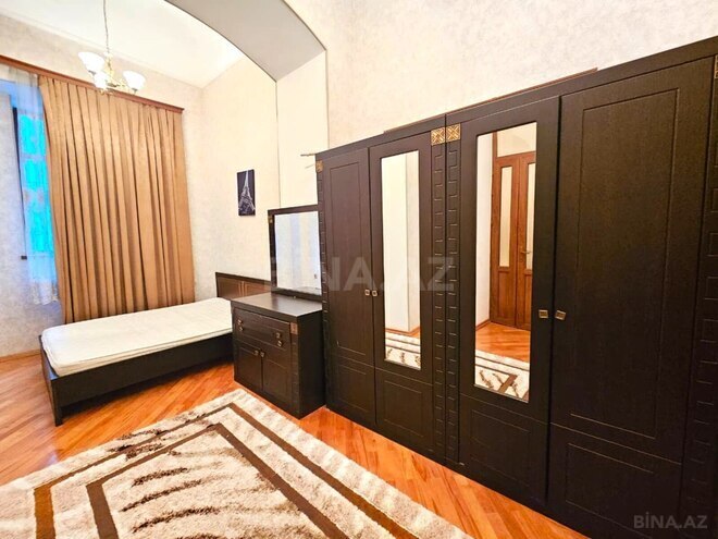İcarəyə verilir 4 otaqlı köhnə tikili 120 m², İçəri Şəhər m., photo 8 from 20