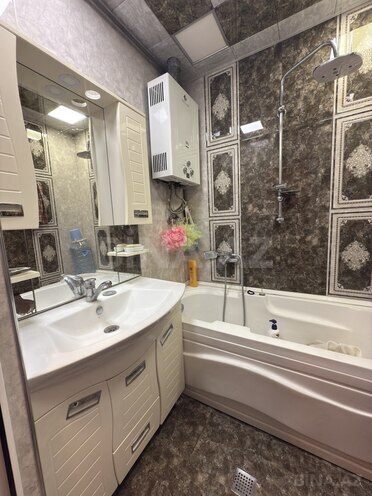 Продаётся 2-комн. вторичка 60 м², м. Халглар Достлугу, photo 14 from 17