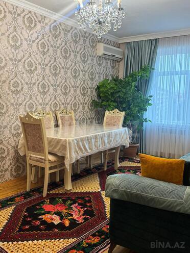 Satılır 3 otaqlı köhnə tikili 85 m², Əhmədli m., photo 1 from 13