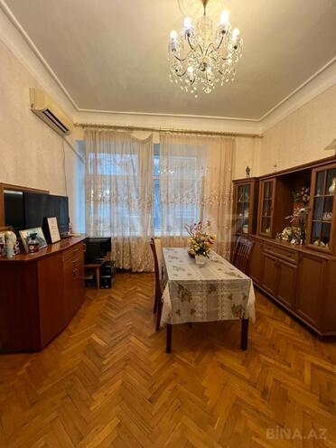 Satılır 2 otaqlı köhnə tikili 45 m², İçəri Şəhər m., photo 14 from 19