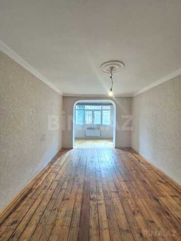 Продаётся 2-комн. вторичка 55 м², м. Элмляр Академиясы, photo 1 from 26