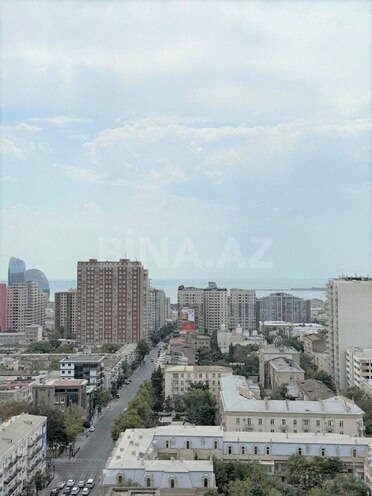 Сдаётся 3-комн. новостройка 190 м², Насиминский  р., photo 17 from 18