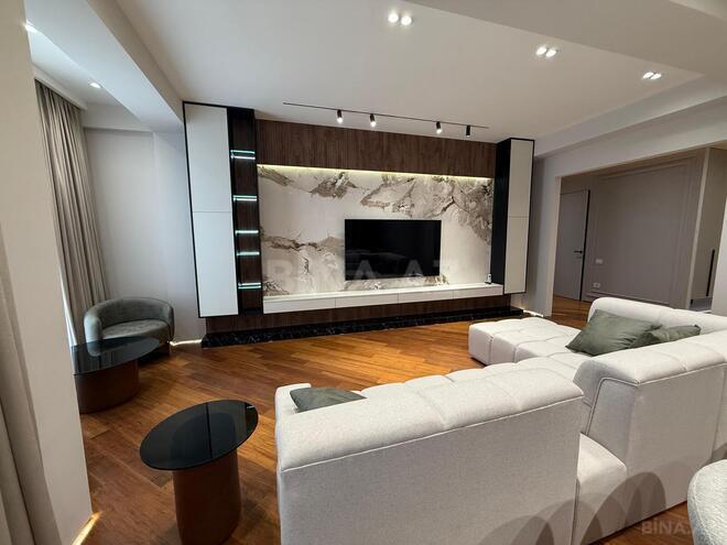 Сдаётся 4-комн. новостройка 220 м², м. Нариман Нариманов, photo 3 from 24