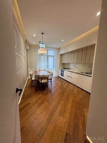 Сдаётся 4-комн. новостройка 220 м², м. Нариман Нариманов, photo 8 from 24