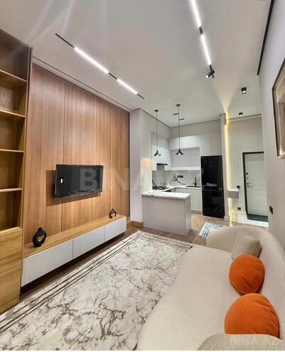 İcarəyə verilir 2 otaqlı yeni tikili 70 m², 28 May m., photo 1 from 10