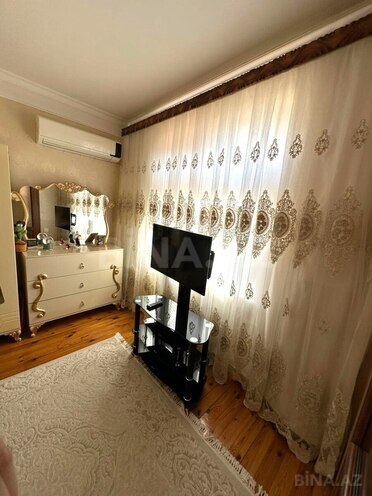 Продаётся 3-комн. вторичка 65 м², м. Ази Асланов, photo 3 from 25