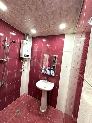 Продаётся 3-комн. вторичка 65 м², м. Ази Асланов, photo 19 from 25