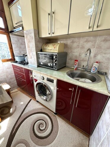 Продаётся 3-комн. вторичка 65 м², м. Ази Асланов, photo 12 from 25