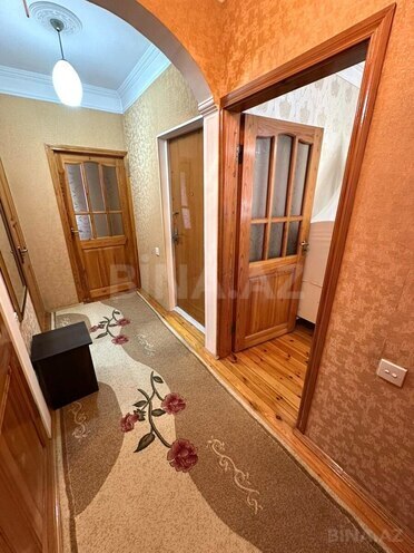 Продаётся 3-комн. вторичка 65 м², м. Ази Асланов, photo 16 from 25