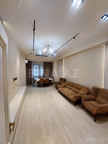 Продаётся 3-комн. новостройка 110 м², м. Элмляр Академиясы, photo 1 from 18