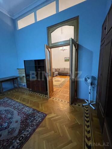 Satılır 3 otaqlı köhnə tikili 85 m², 28 May m., photo 14 from 15