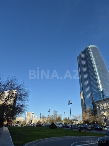 İcarəyə verilir 3 otaqlı köhnə tikili 110 m², 28 May m., photo 25 from 28