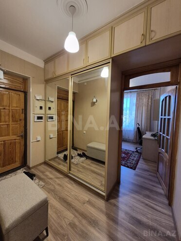 İcarəyə verilir 3 otaqlı köhnə tikili 110 m², 28 May m., photo 19 from 28