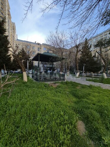 İcarəyə verilir 3 otaqlı köhnə tikili 110 m², 28 May m., photo 23 from 28