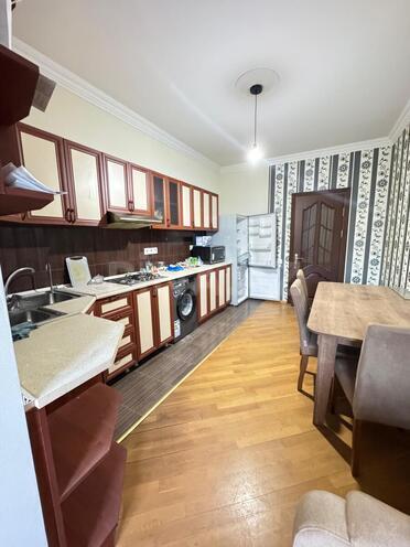 Сдаётся 3-комн. новостройка 150 м², Насиминский  р., photo 10 from 15