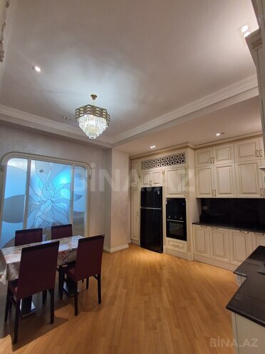 Сдаётся 4-комн. новостройка 200 м², м. Сахил, photo 16 from 24