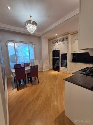 Сдаётся 4-комн. новостройка 200 м², м. Сахил, photo 18 from 24