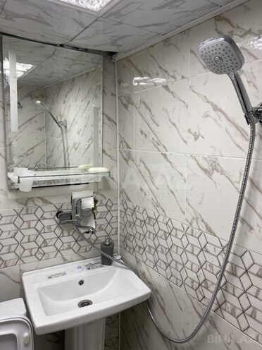 Продаётся 1-комн. вторичка 35 м², м. Кара Караев, photo 4 from 23