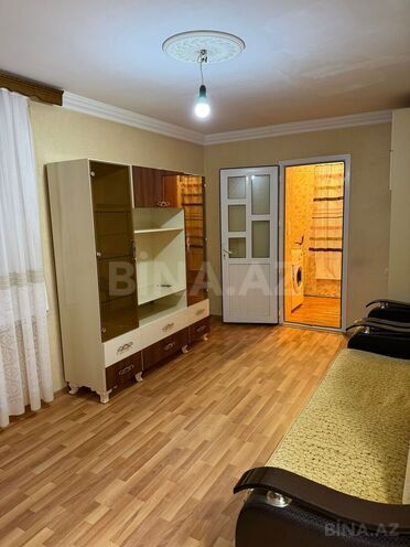 Продаётся 2-комн. вторичка 35 м², м. Нефтчиляр, photo 1 from 16
