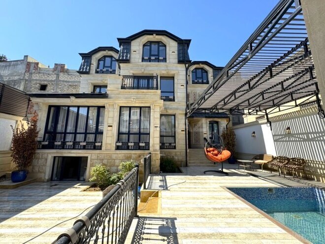 Satılır 7 otaqlı həyət evi/bağ evi 380 m², Həzi Aslanov m., photo 1 from 14