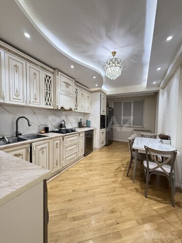 Продаётся 3-комн. новостройка 112 м², м. Иншаатчылар, photo 9 from 14