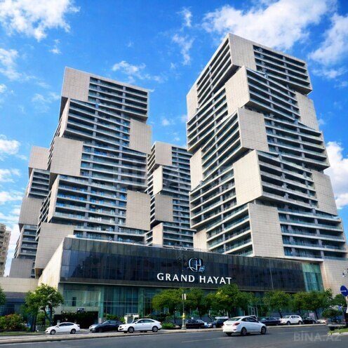 Сдаётся 2-комн. новостройка 65 м², м. 8 ноября, photo 1 from 19